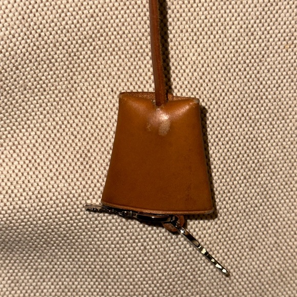 Pre-loved Hermès Vintage Herbag Bag 31 Beige - Picture 8 of 11